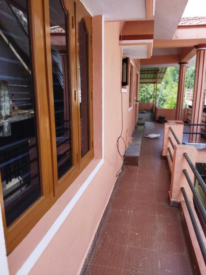 Hidden Gem Home Stay Madikeri Exterior photo